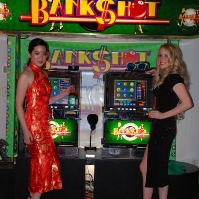 Meet the BankShot Girls - 12/09/2010